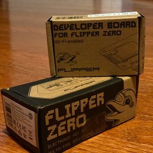 Flipper Zero BUNDLE:educational tool (Device and WiFi Dev Board) In hand Rdy2Shp